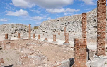 Ancient Portugal: The Dawn of Civilization on the Iberian Peninsula related image