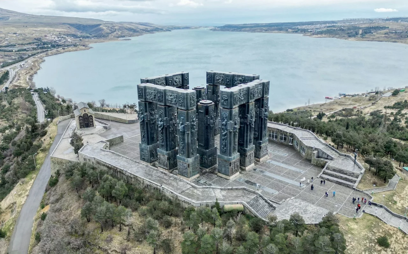 Exploring the Primary Real Estate Market in Tbilisi, Georgia: Benefits of Purchasing post image