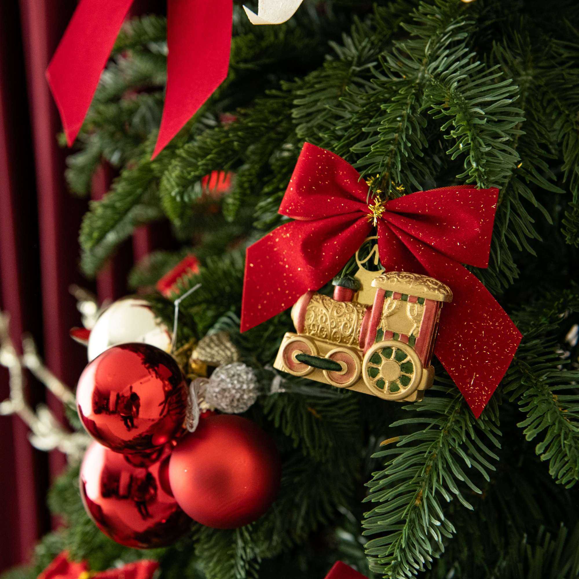 What Makes Italian Christmas Craftsmanship Different