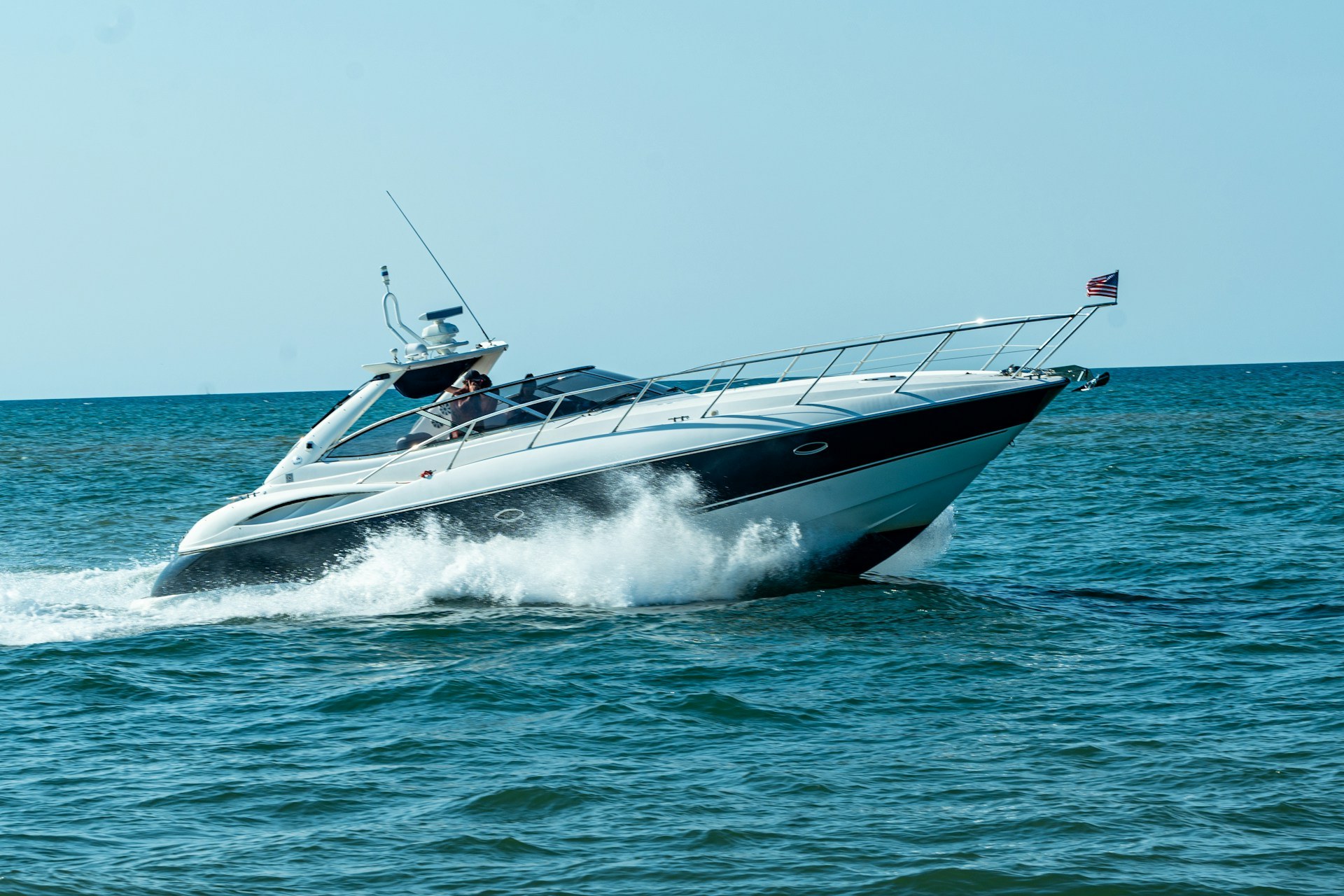 Corporate Events and Birthday Parties on Yachts in Miami hero image